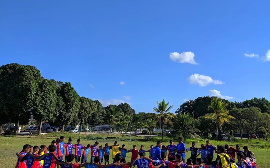 Treino no campo do 7° Batalhão da Polícia Militar da Paraíba